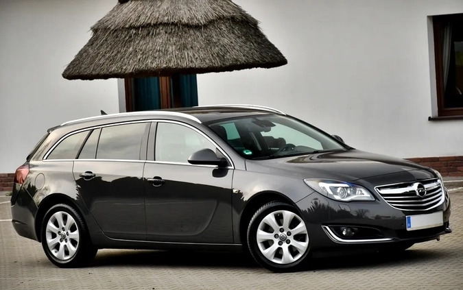 Opel Insignia cena 35900 przebieg: 199000, rok produkcji 2014 z Czarna Woda małe 781